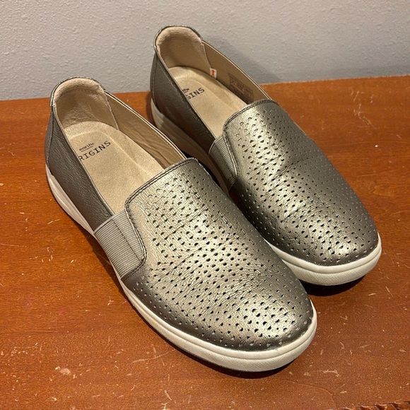 Earth origins • slip on shoes - Picture 1 of 5